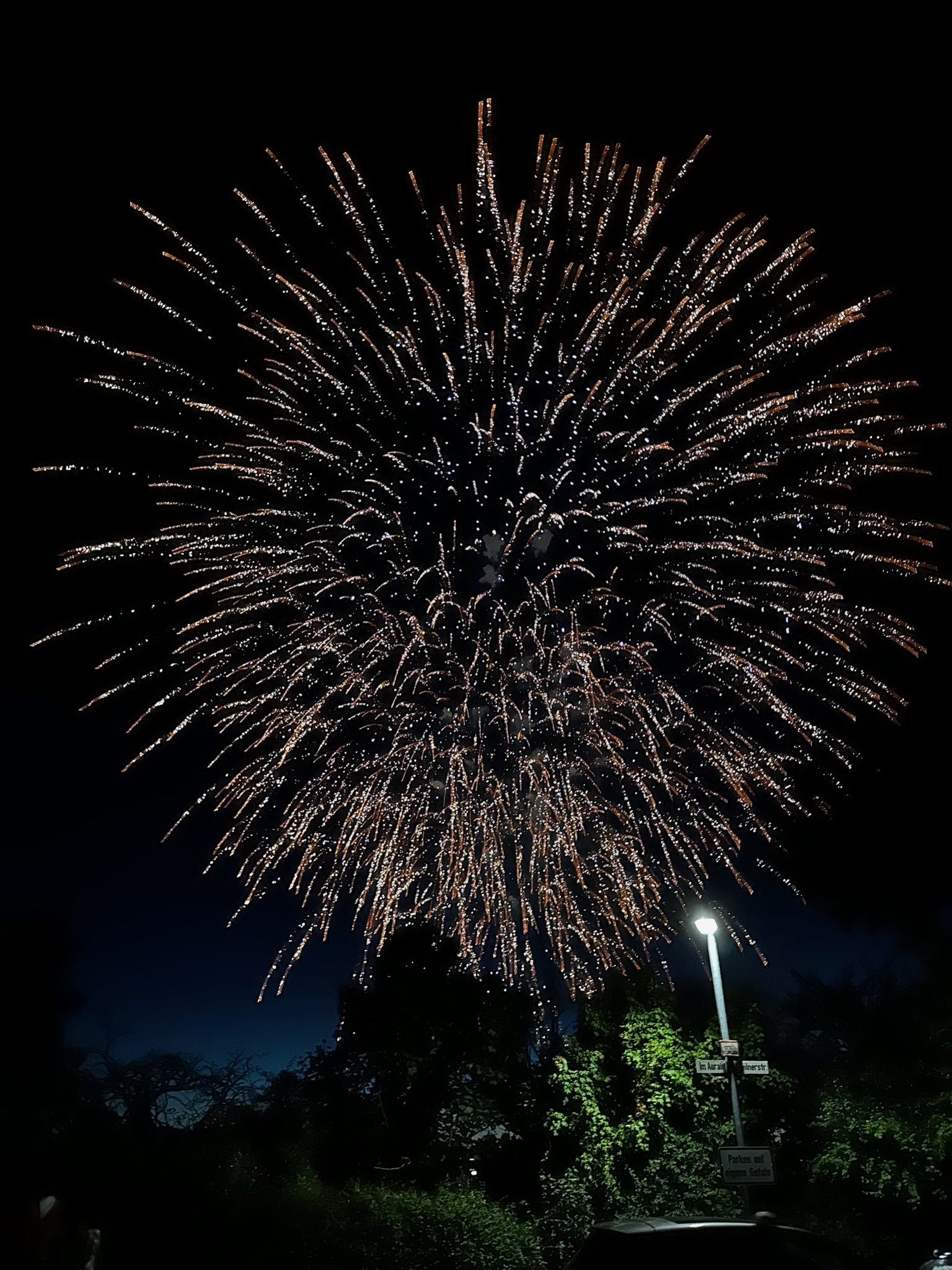 Silvester 2025 – Zwischen Abschiedstränen und Umzugskisten